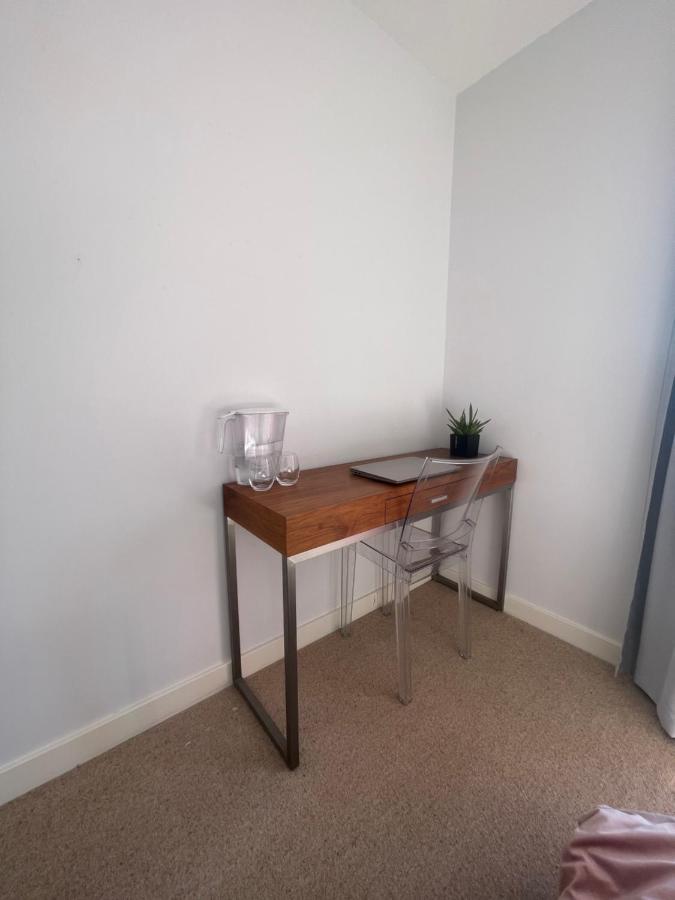 Bright Spacious En-Suite Room W/ London Views - 8Min From London Bridge! 외부 사진